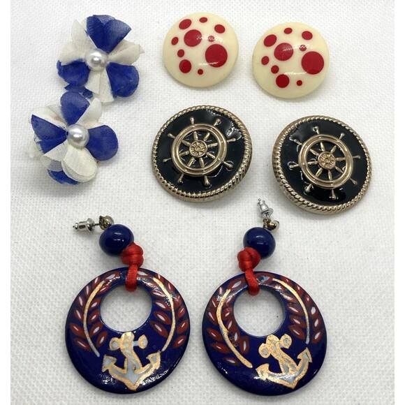 Vintage Lot‎ of 4 Pairs Earrings Pierced Avon Dama Nautical Red White Blue - Picture 1 of 12